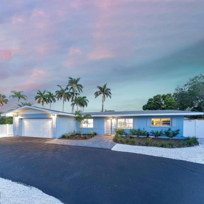 Paradise By The River-Hottub/Pool-Near Beaches Bradenton Exteriör bild